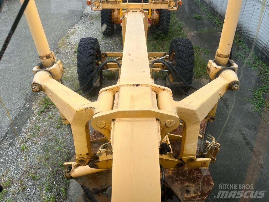 Mitsubishi MG 500 平土機