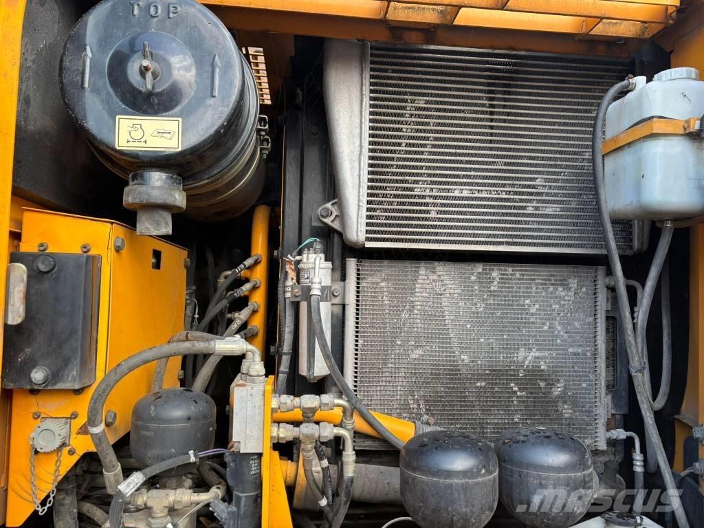 Hyundai 140W-7A 旋轉式挖土機/掘鑿機/挖掘機