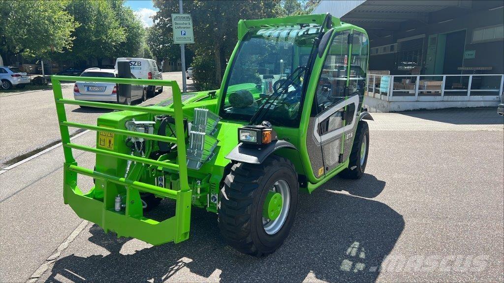 Merlo P 27.6 Plus 伸縮臂操作車