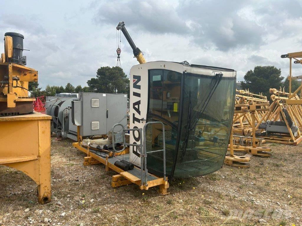 Potain MD560B M25 塔式起重機