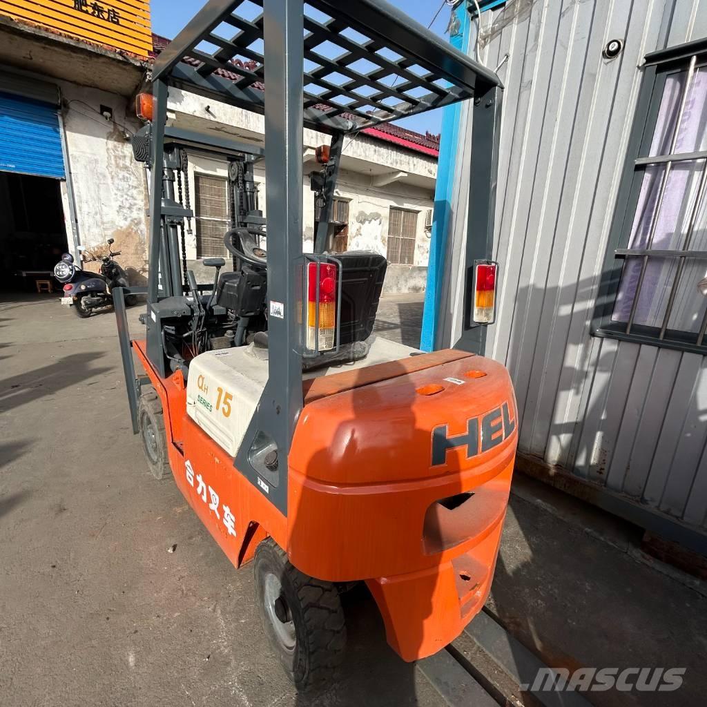  合力叉车 1t 柴油卡車