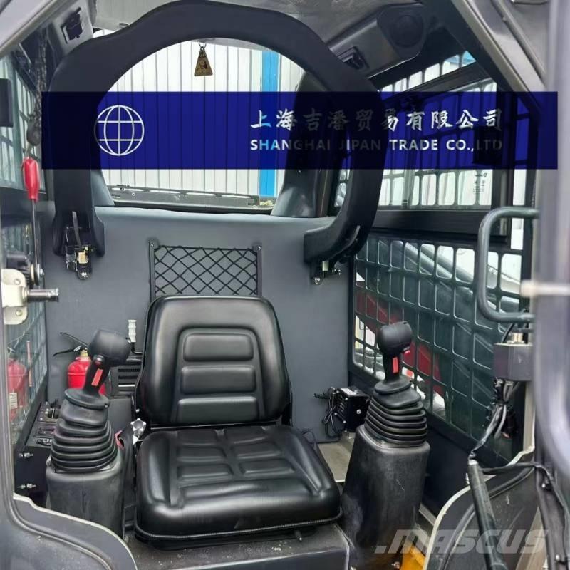 LiuGong CLG 385 B 滑移轉向裝載機