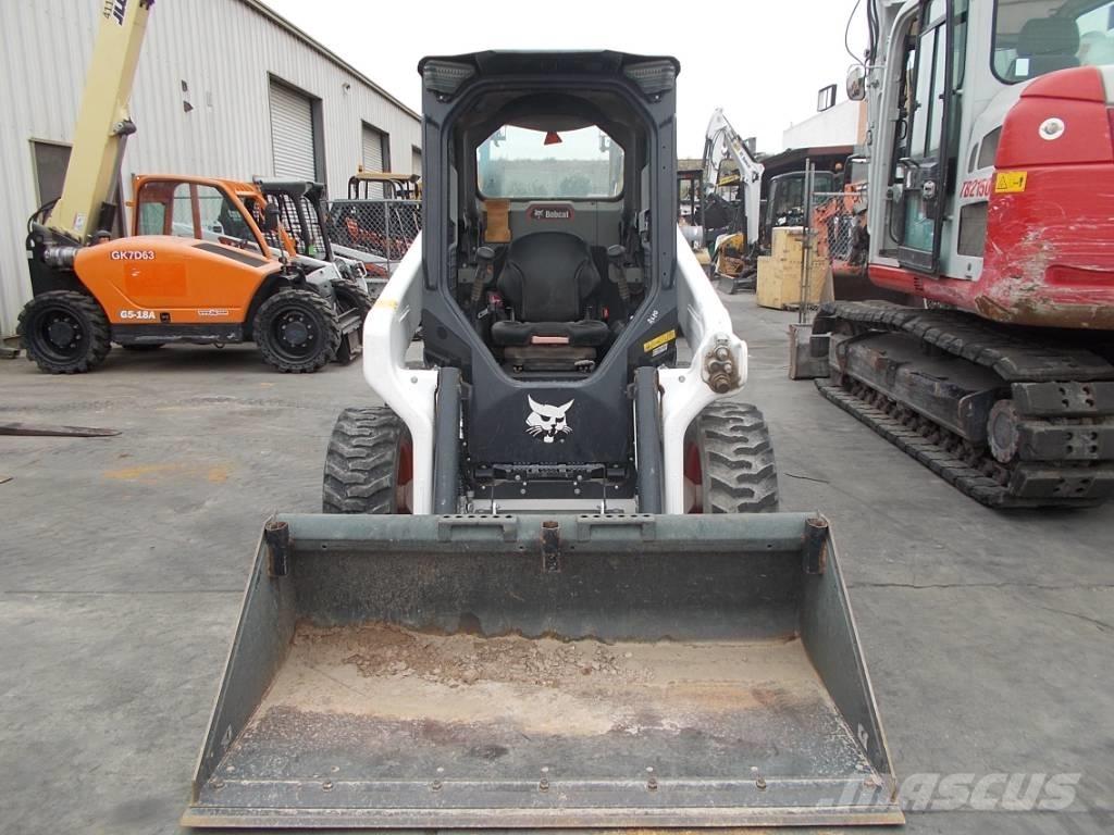 Bobcat S62 滑移轉向裝載機