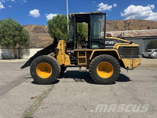  Cater IT14 輪胎式裝載機