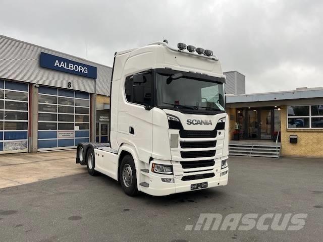 Scania S 590 曳引機組件
