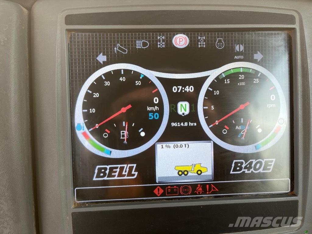 Bell B 40 E 鉸接式起吊車