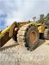 CAT 992 G 輪胎式裝載機