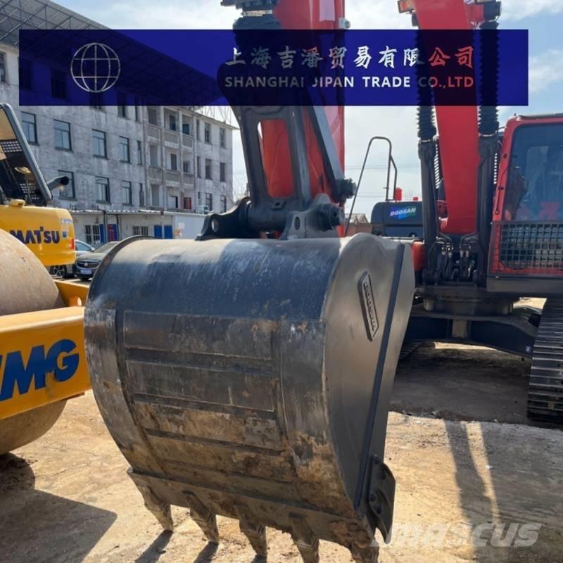Doosan DX 225 LC 履帶式 挖土機/掘鑿機/挖掘機