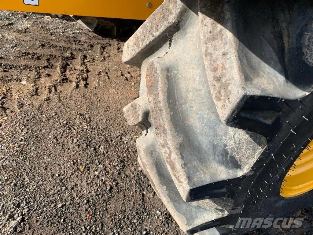 JCB 531-70 伸縮臂操作車