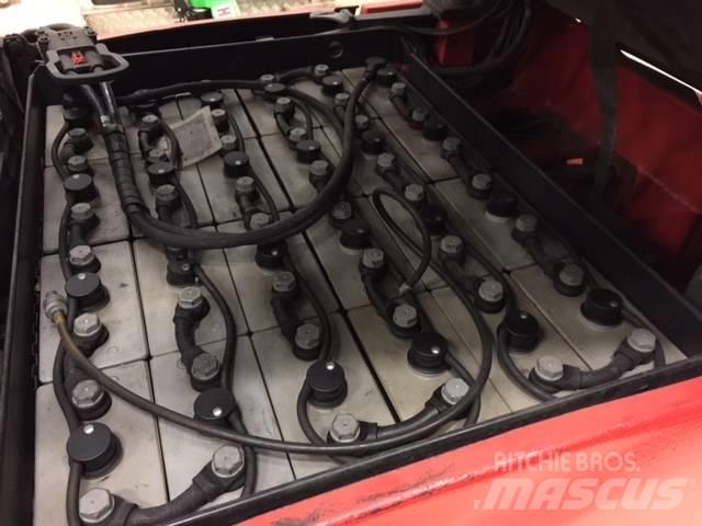Linde E 20 PH - 02 電動堆高機