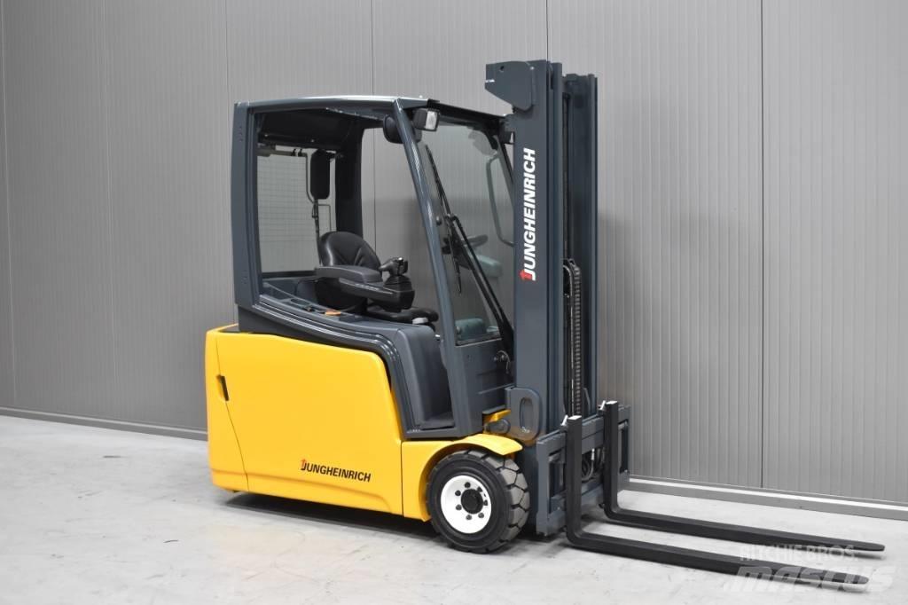 Jungheinrich EFG 220 電動堆高機