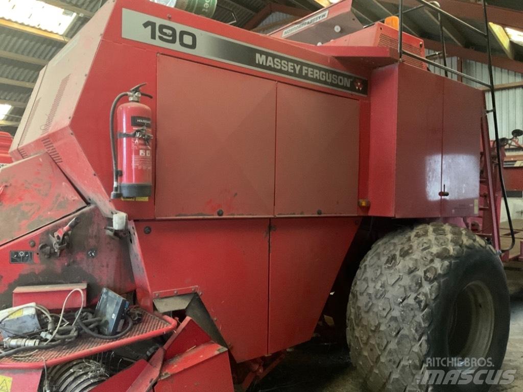 Massey Ferguson 190 方形打捆機