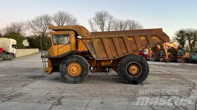 Aveling Barford RD40 剛性傾卸卡車