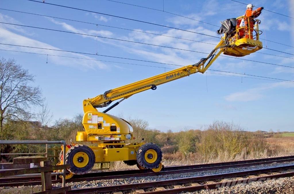 Niftylift RM14 曲臂高空作業車
