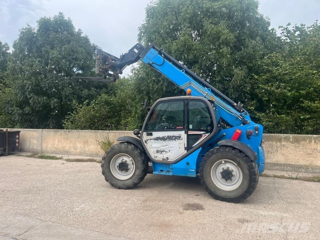 Manitou MT 932 伸縮臂操作車