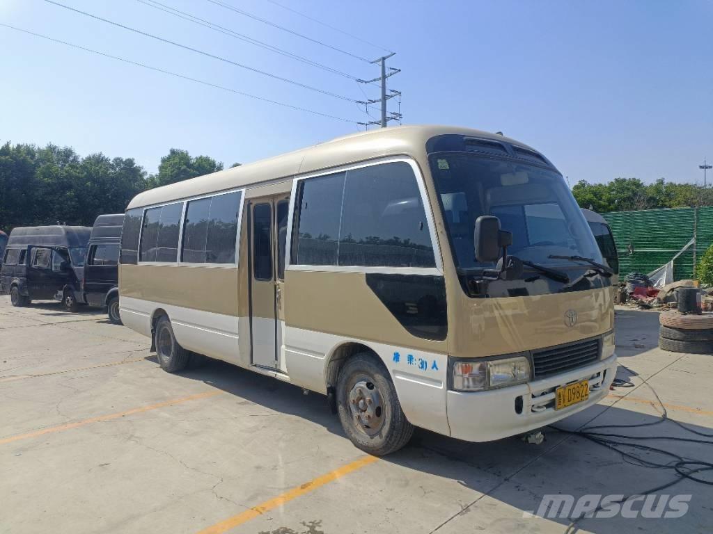 Toyota Coaster Bus 迷你巴士