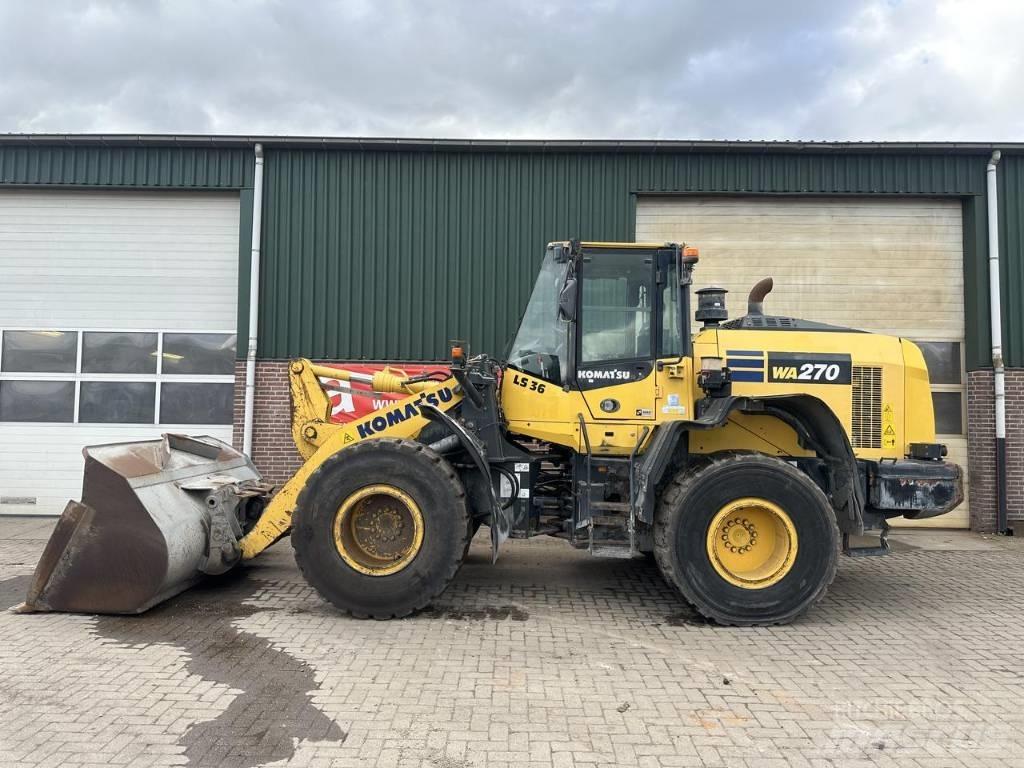 Komatsu WA270 8 輪胎式裝載機