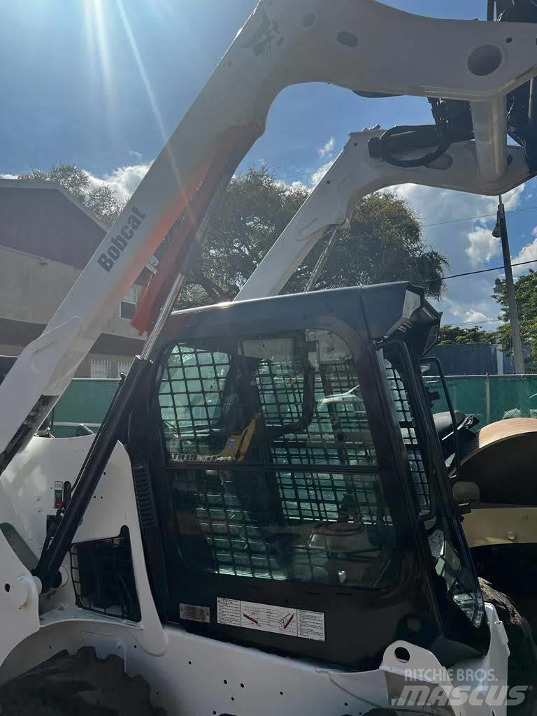 Bobcat S510 滑移轉向裝載機