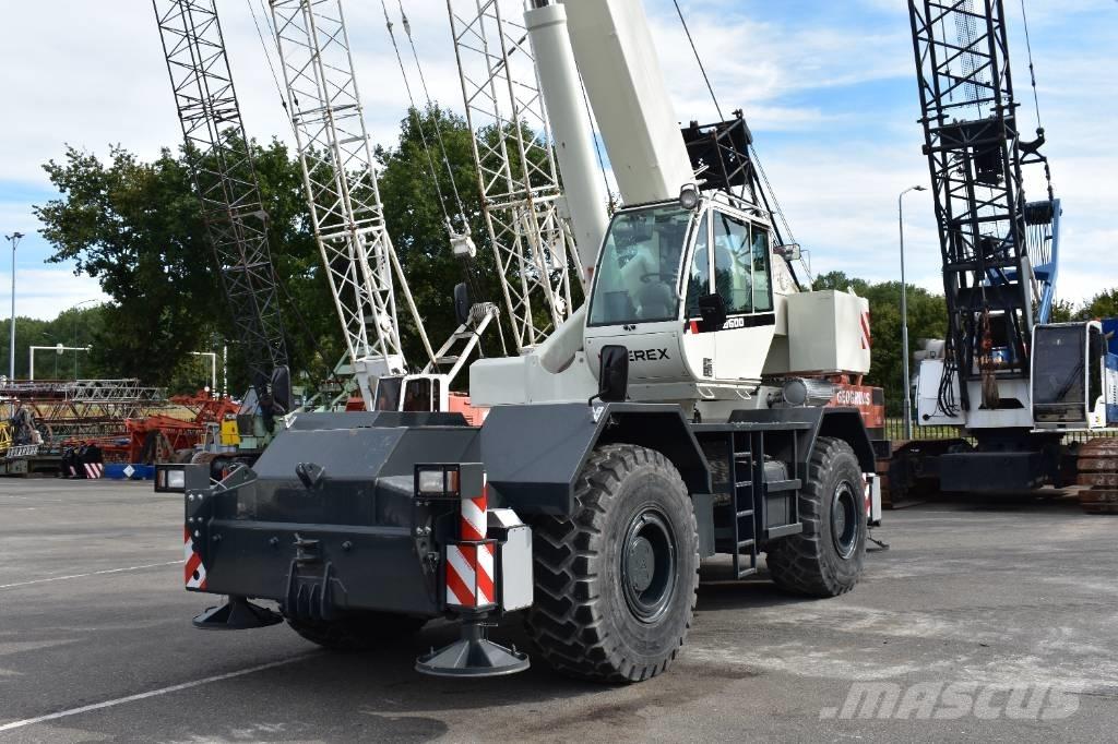 Terex A 600 越野起重機