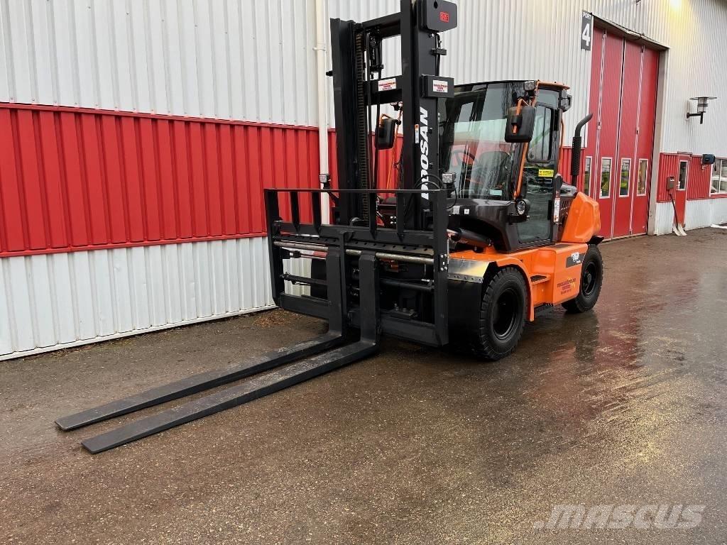 Doosan D70S-9 柴油卡車