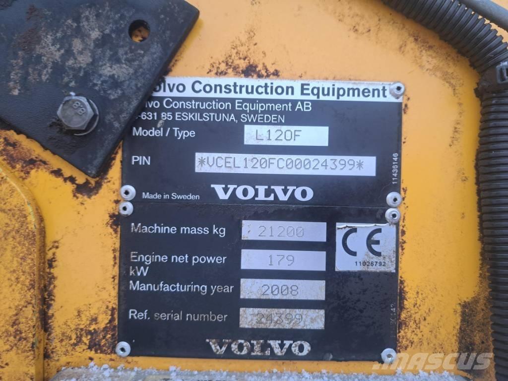 Volvo L 120 F 輪胎式裝載機