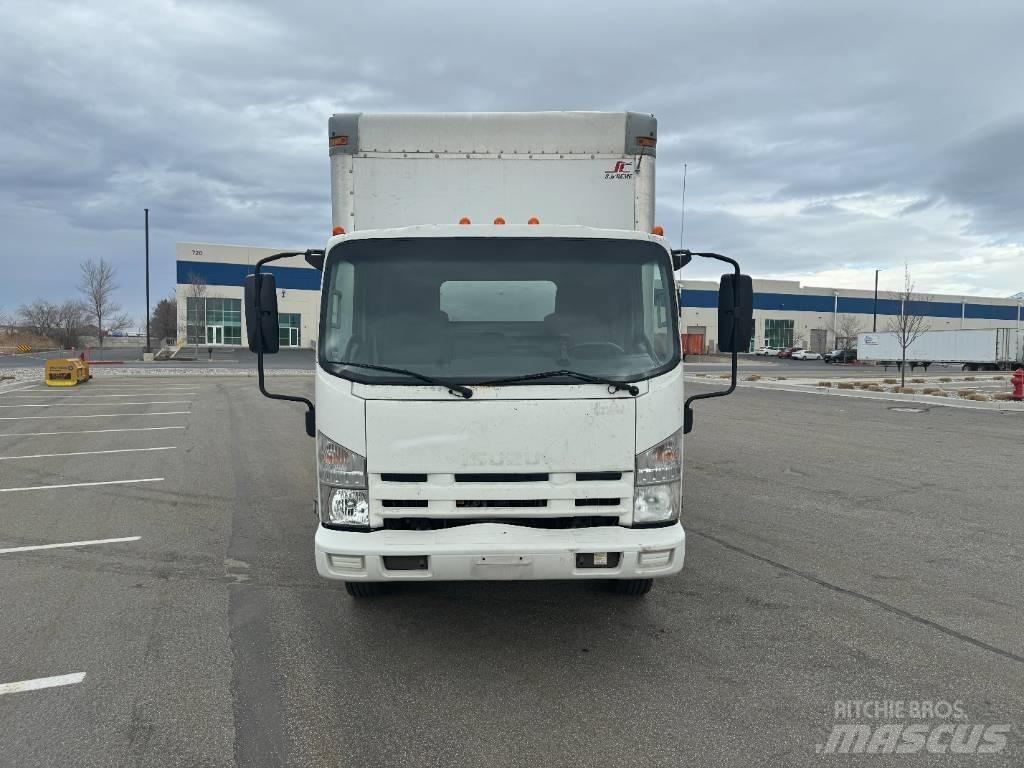 Isuzu NRR 廂式貨物運輸車