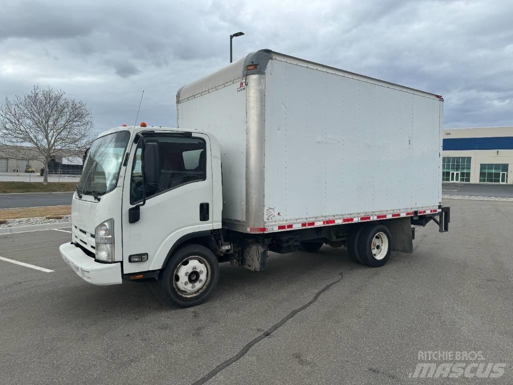 Isuzu NRR 廂式貨物運輸車