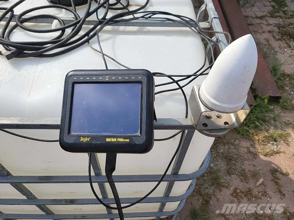  Greenpon Pony 3000 牽引式噴霧機