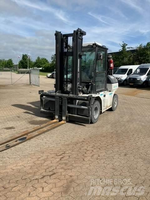 UniCarriers DX60-5 柴油卡車