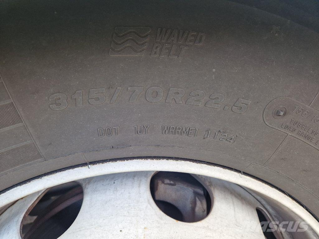 DAF XF 460 FTG 曳引機組件