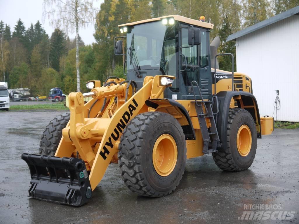 Hyundai HL 757-9A 輪胎式裝載機