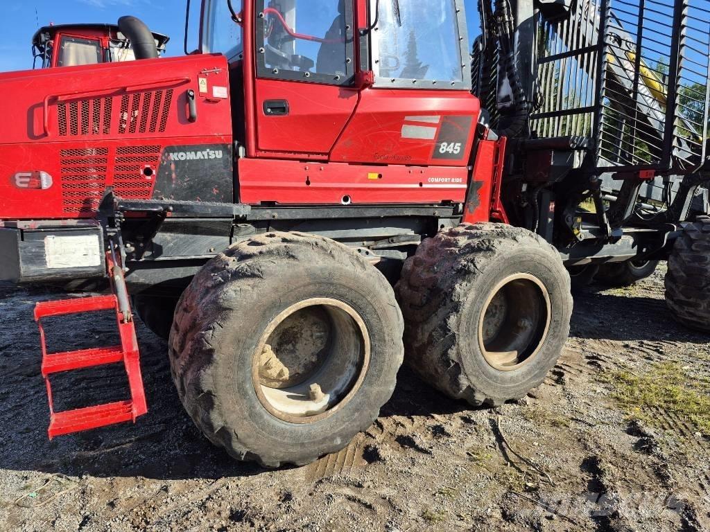 Komatsu 845 集運機