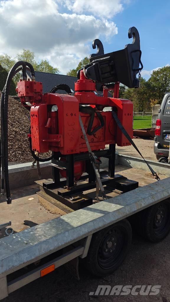 Müller 70/55 振動打樁機