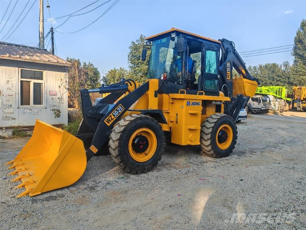 XCMG WZ30-25 反鏟裝載機