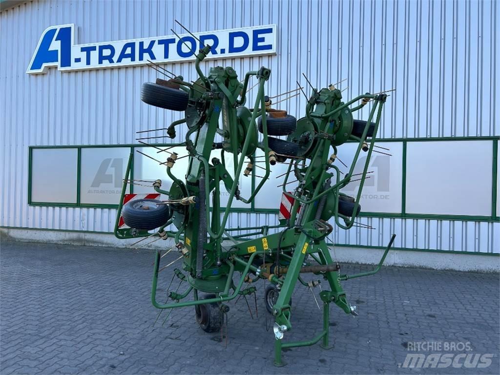 Krone KW 7.92 耙與翻草機