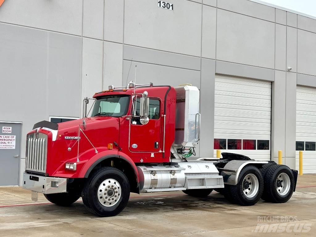 Kenworth T 800 曳引機組件