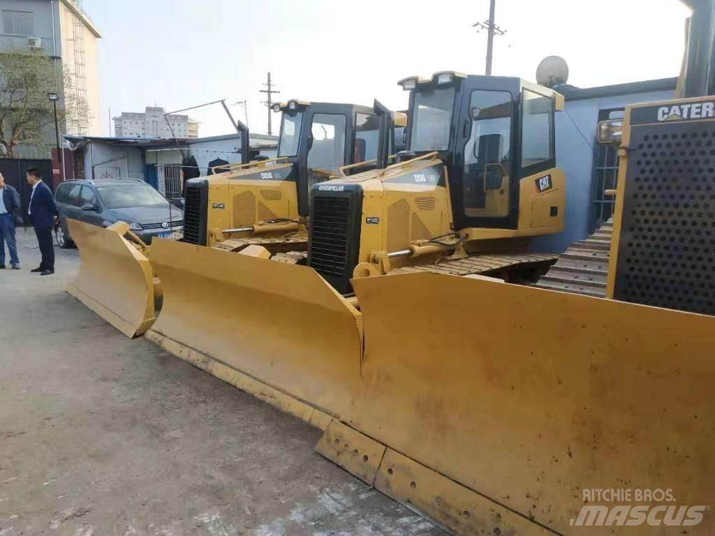 CAT D5M 履帶推土機