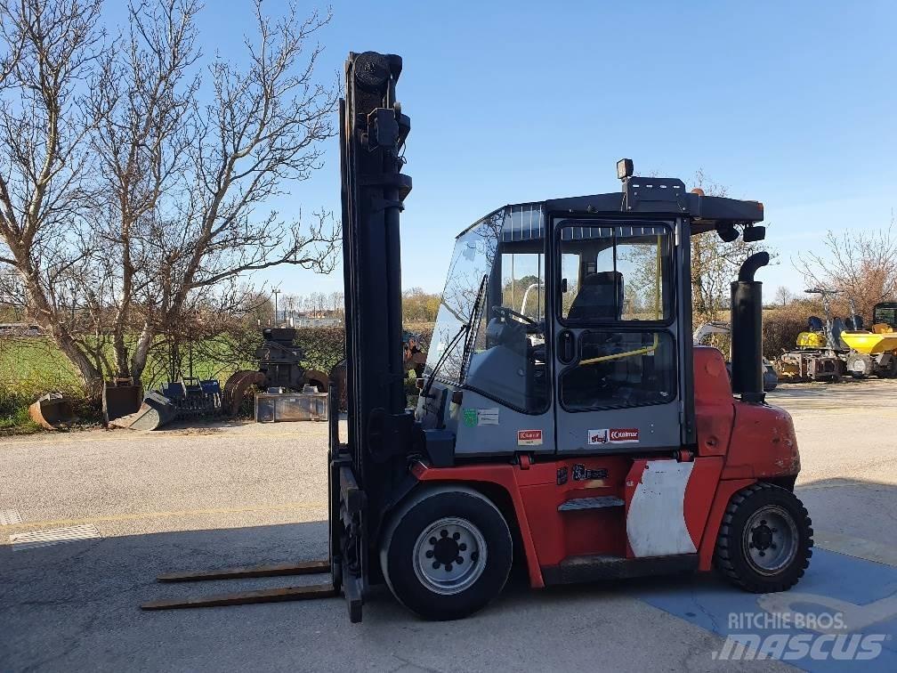 Kalmar DCE 55-6 HM 柴油卡車