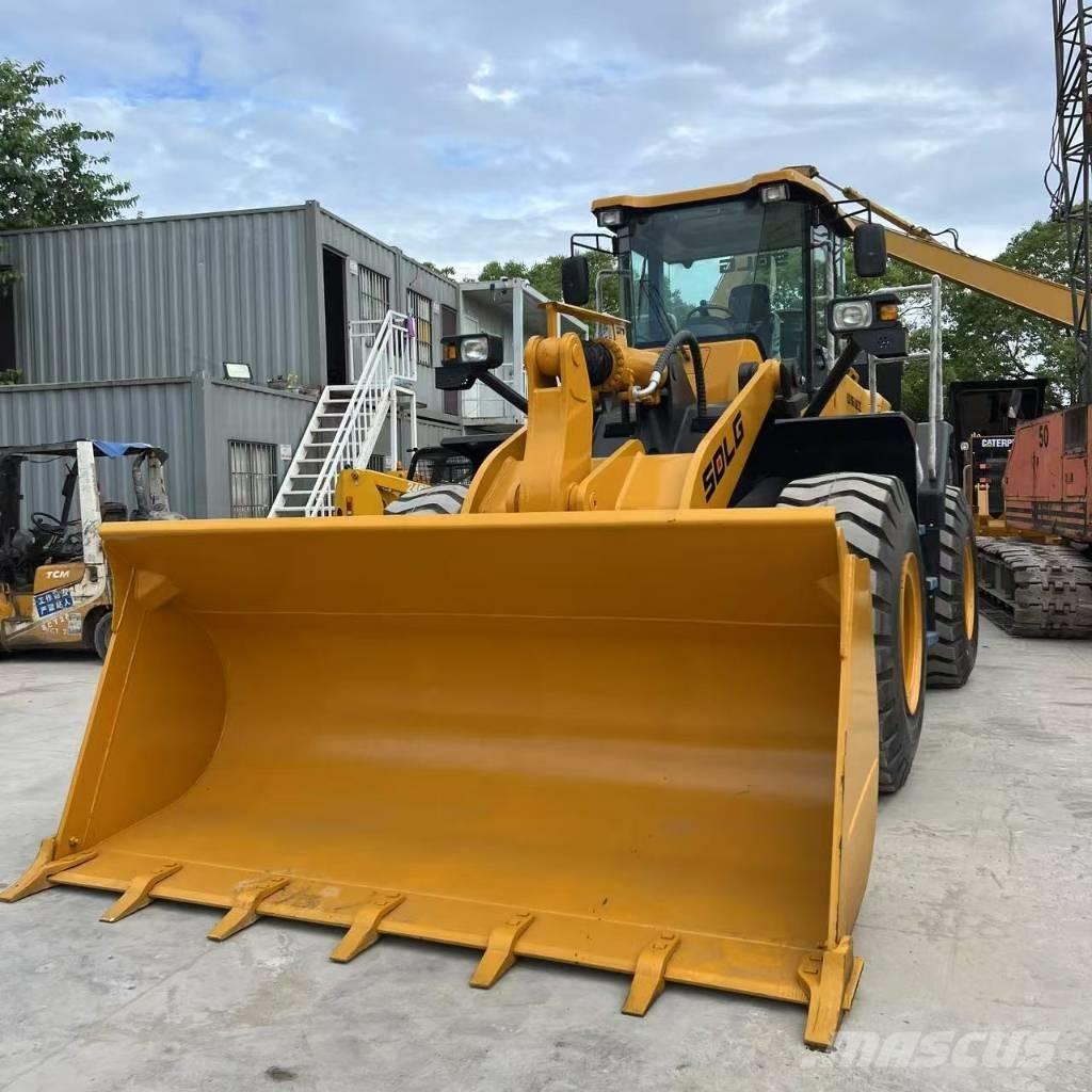 SDLG LG 956 L 輪胎式裝載機
