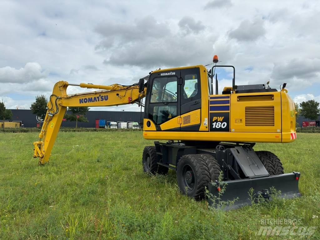 Komatsu PW180-11E0 旋轉式挖土機/掘鑿機/挖掘機