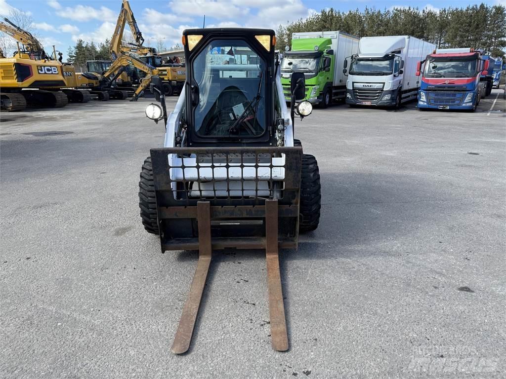 Bobcat S185 滑移轉向裝載機