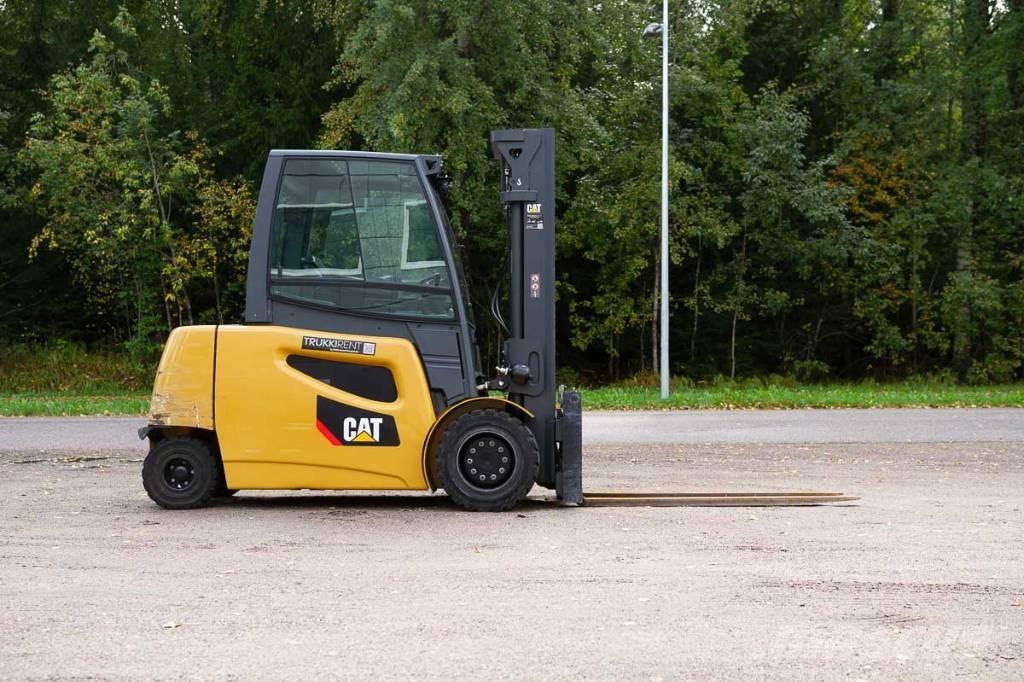 CAT EP 50 電動堆高機