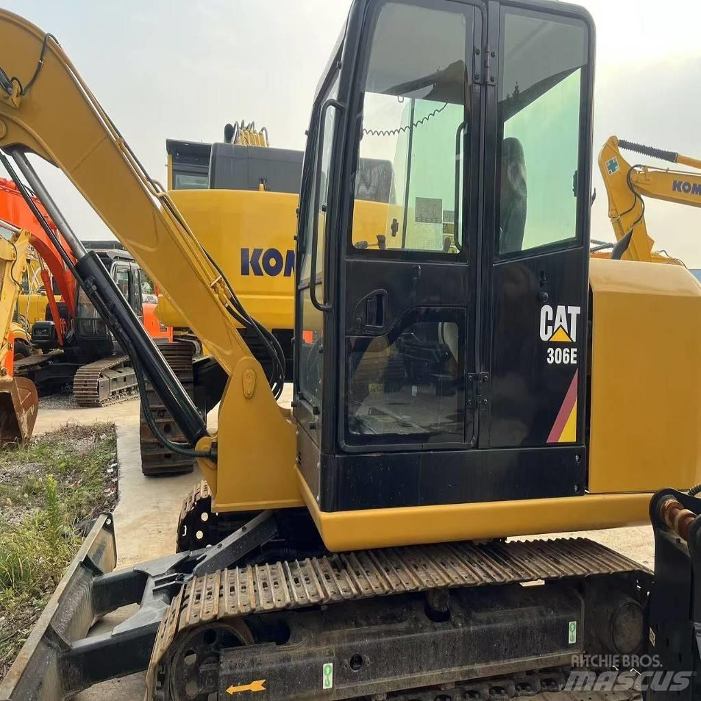 CAT 306 E 小型挖土機/掘鑿機<7t(小型挖掘機)