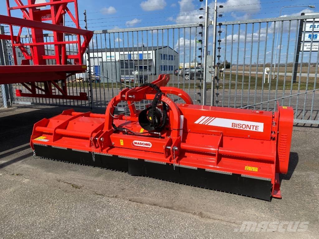 Maschio Bisonte 300 莖葉去葉機