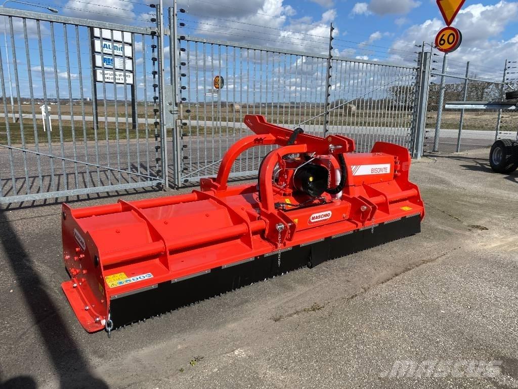 Maschio Bisonte 300 莖葉去葉機