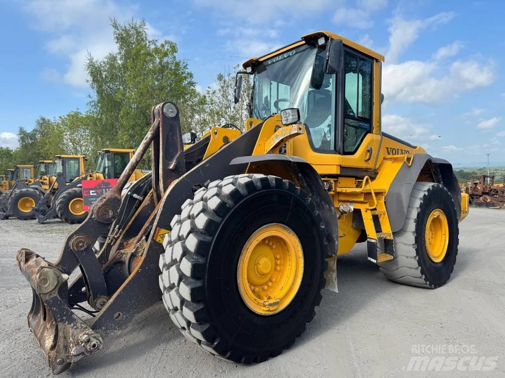 Volvo L 120 F 輪胎式裝載機