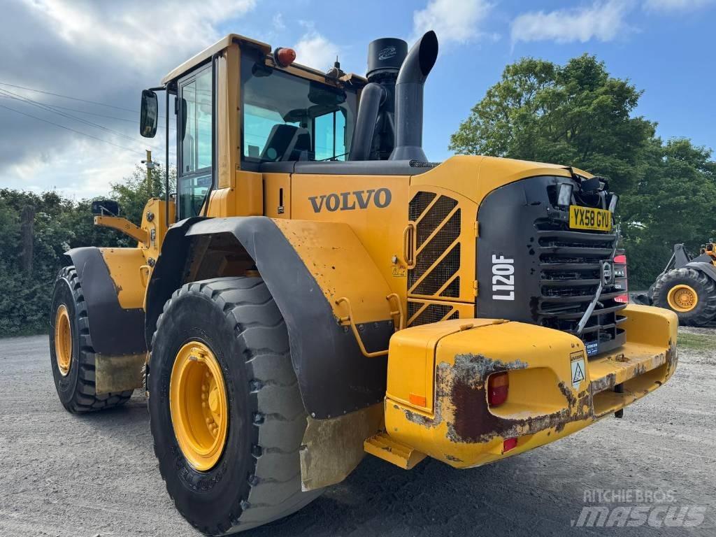 Volvo L 120 F 輪胎式裝載機