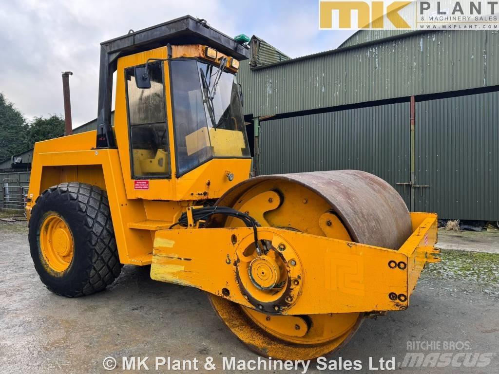 Bomag BW 213 D-2 單輪滾壓機