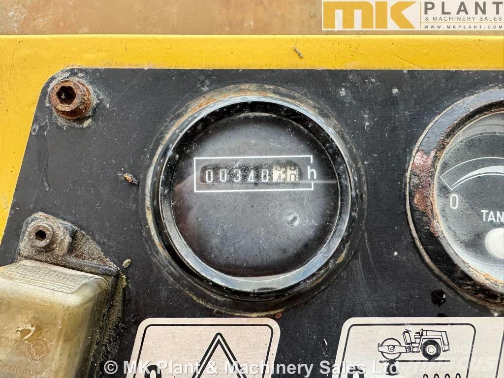 Bomag BW 213 D-2 單輪滾壓機