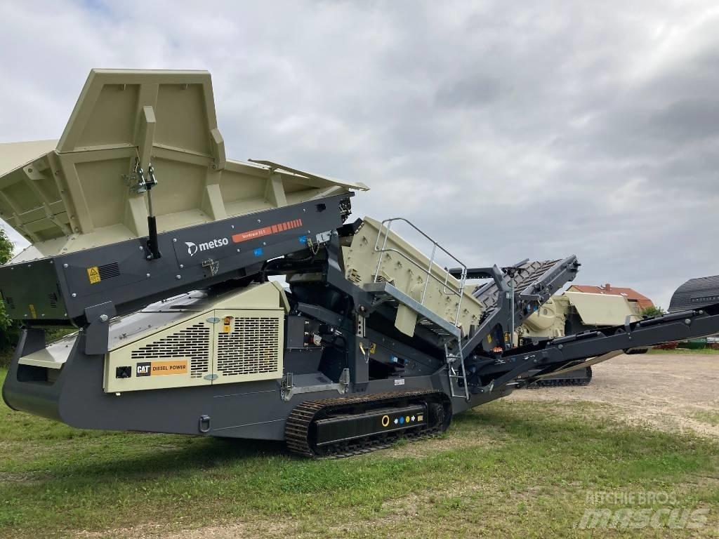 Metso S2.5 移動式篩選機